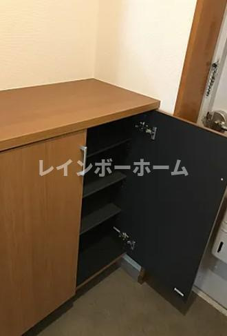 ラフォーレ飯倉の収納