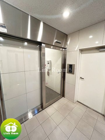 TOKYO FLATのエントランス