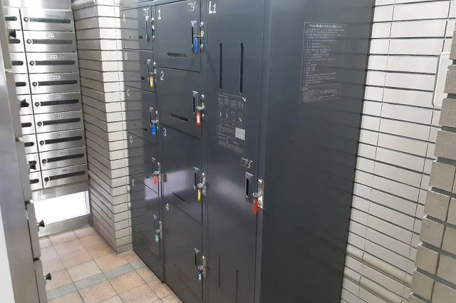 ダイアパレス富田林ステーションスクエアの設備|宅配ボックス