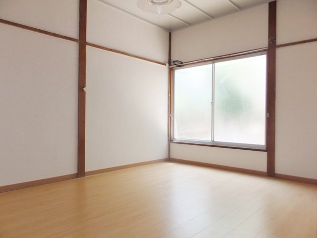 蓬来荘の居間・リビング