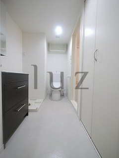 川崎レジデンシィズの洗面所