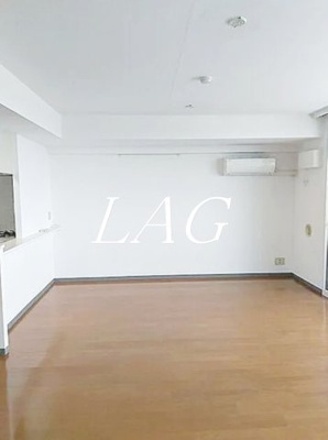 【居間・リビング】 | ＬＡＮＡＩ　Ｔ　ＧＡＲＤＥＮ | 洋室のお部屋です。