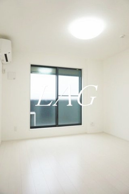 【居間・リビング】 | ショコラティエ花園 | 洋室のお部屋です。