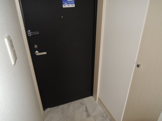【玄関】