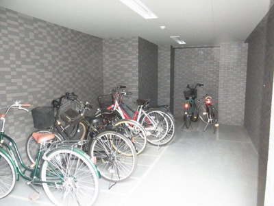 【駐車場】 | ルーブル王子