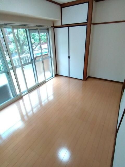 町田ビルの内装