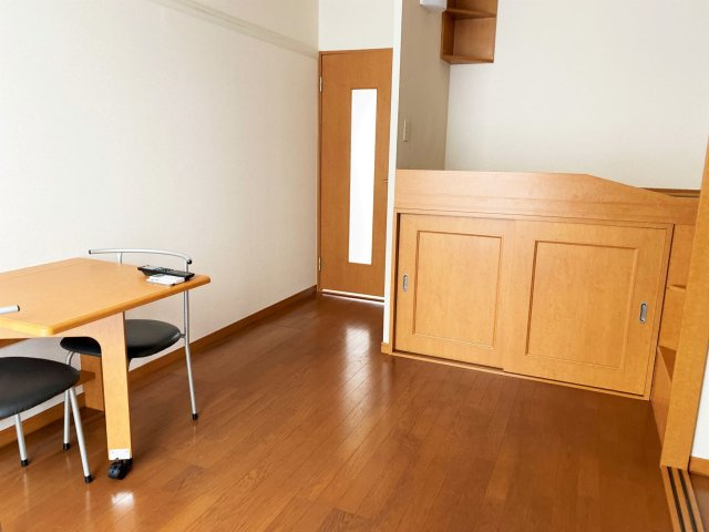 レオパレスｍｉｎｅの寝室