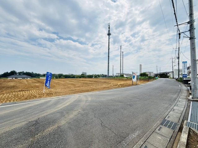 敷地面積146坪　売地　川越市吉田の前面道路含む現地写真|北西側公道７ｍ！本下水利用可能！小中学校が至近！住環境良好です♪
現地（2026年8月）撮影