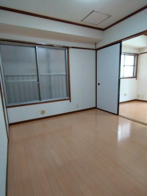 町田ビルの内装