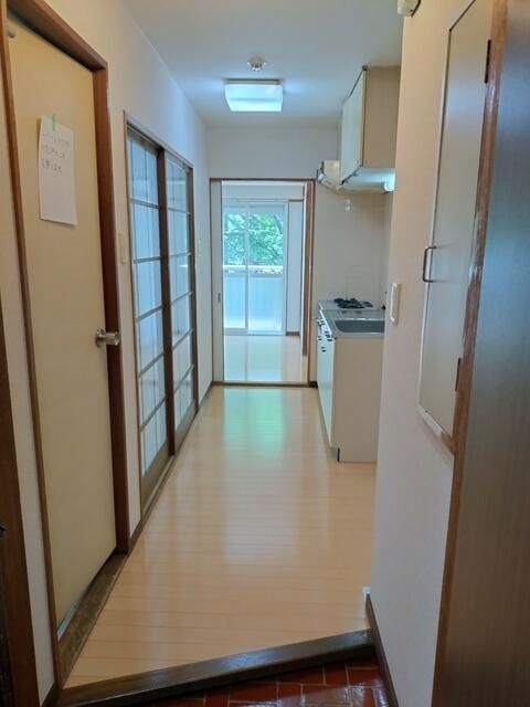 町田ビルの玄関