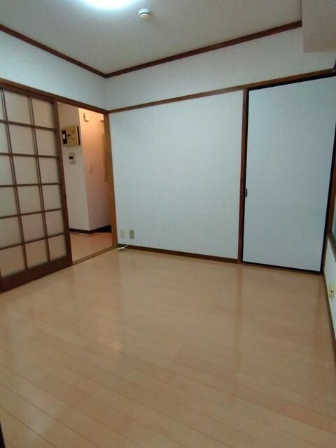町田ビルの収納