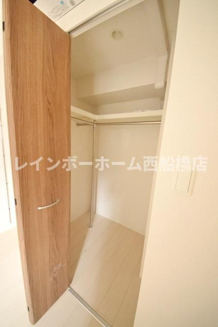 グリュックス　クレーの収納