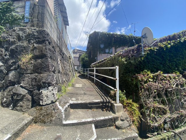 長崎市立山　一戸建ての周辺
