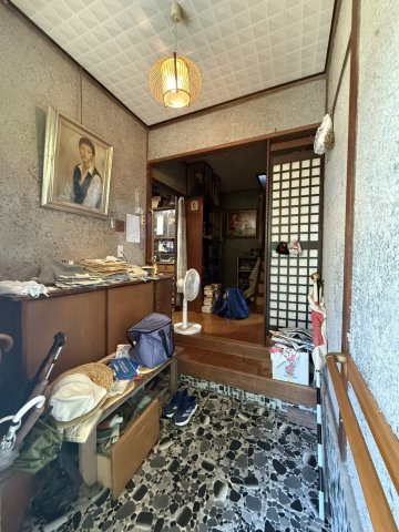 長崎市立山　一戸建ての玄関
