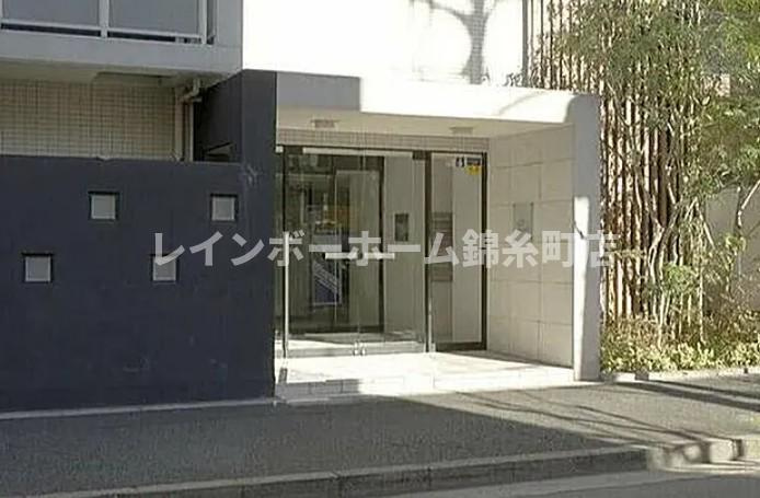 ロアール両国のエントランス