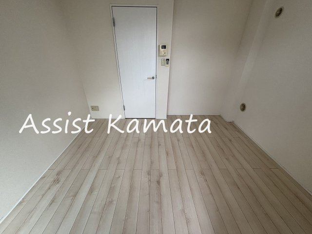 b'CASA蒲田の寝室|写真は同タイプの別号室です