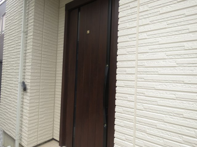 小ヶ谷貸家の玄関