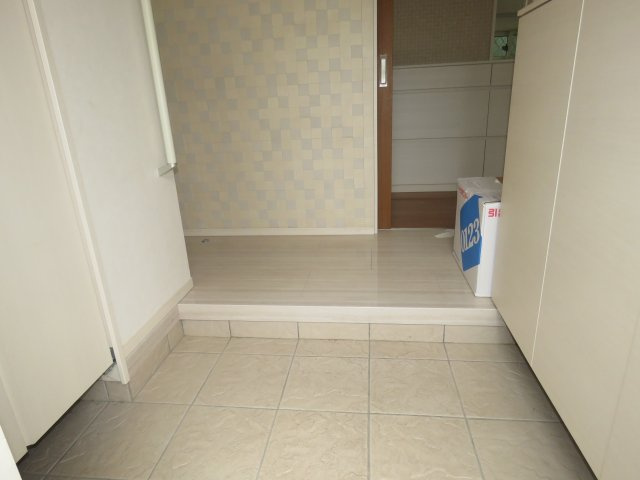 小ヶ谷貸家の玄関