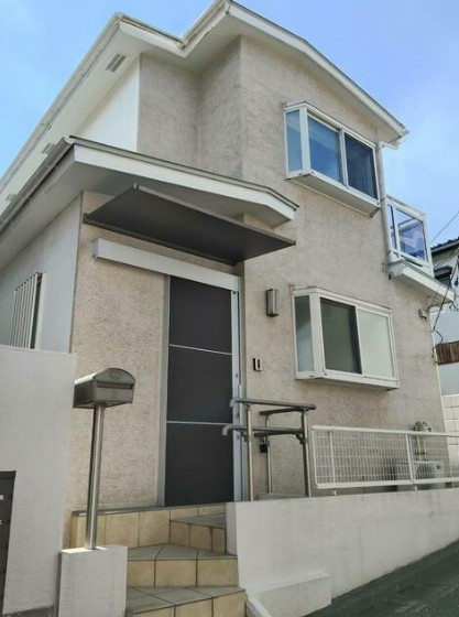 下馬５丁目戸建 