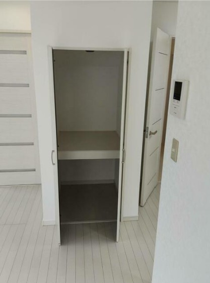 下馬５丁目戸建 の収納