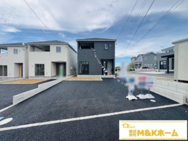 半田市向山町3丁目　全3棟　1号棟の前面道路含む現地写真|24時間換気システム搭載♪