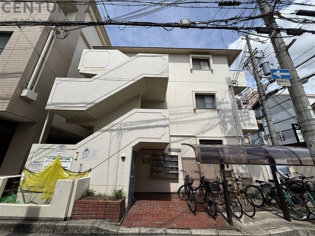 ハイツ南苑荘の外観