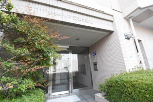 サニーサイド武庫之荘　３のエントランス