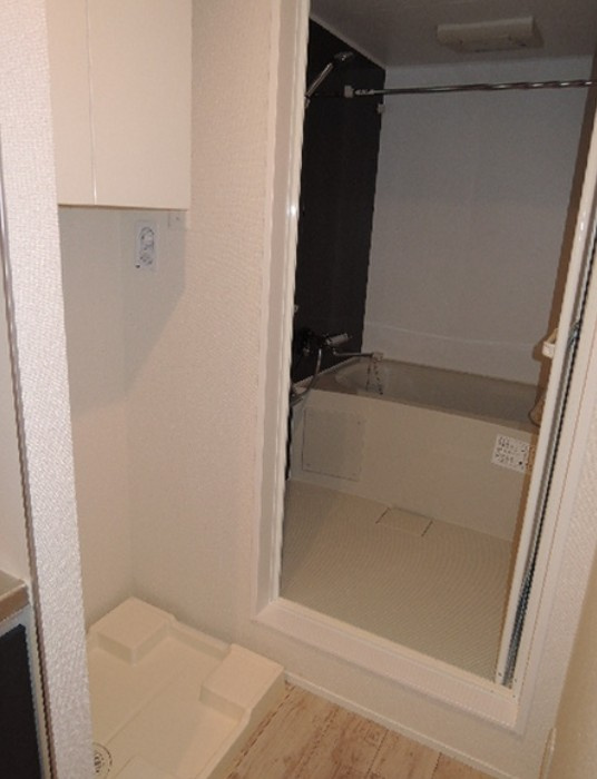 市川市新田１丁目の賃貸マンションの内装
