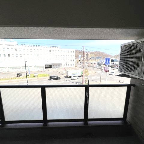 ベルシー室蘭のバルコニー
