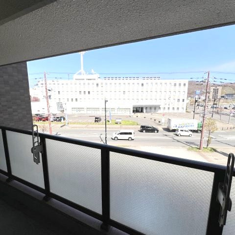 ベルシー室蘭のバルコニー