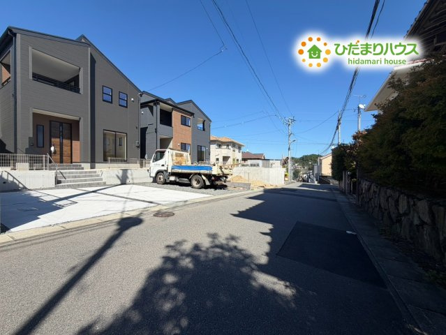 いわき市常磐上湯長谷町第3　新築戸建　1号棟の前面道路含む現地写真|前面道路幅4.6ｍ☆車の出入りもラクラクできちゃいます(^^♪