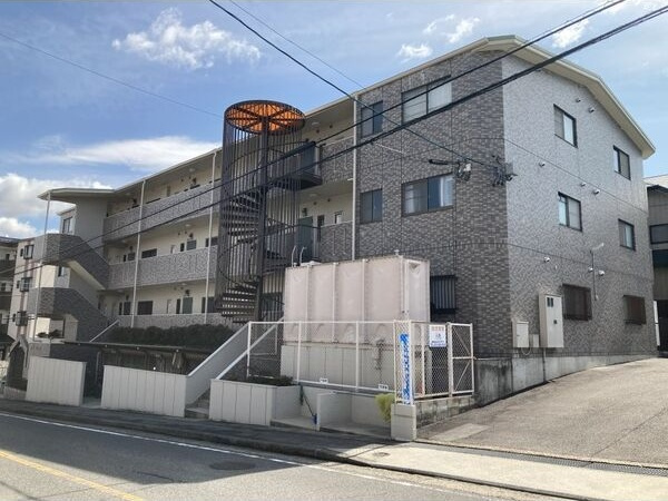 ファミール鈴木のその他