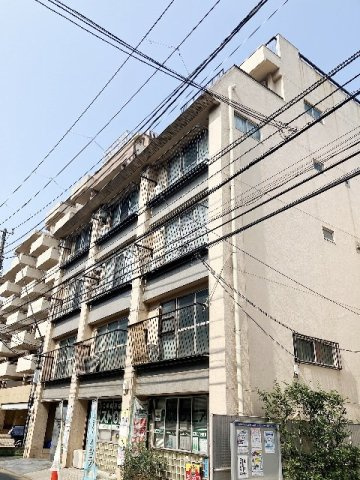 小山グリーンハイツの外観