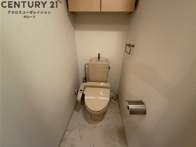 ゆったりとした空間のトイレです