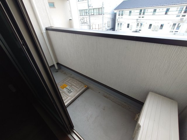 ナチュラルヴィレッジ住吉町A棟のバルコニー