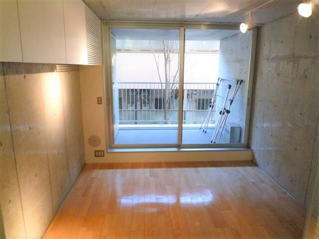 Ｏｍｂｒａｇｅの居間・リビング