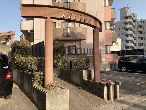 シティマンション赤池のエントランス