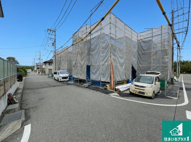 明石市大久保町松陰山手　第1期　新築一戸建ての前面道路含む現地写真|周辺は落ち着いた街並みの住宅地！子育てがしやすい住環境です！まだ未完成ですが、現地でしかわからない事もございます。是非一度ご覧ください。