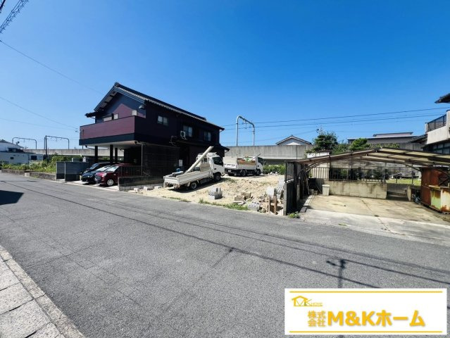 常滑市新浜町5丁目　全1棟の前面道路含む現地写真|R8.8.5撮影　前道6ｍ！