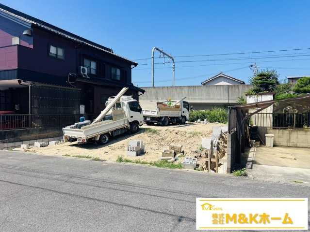 常滑市新浜町5丁目　全1棟