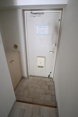 【玄関】 | サンヴァレイ志村