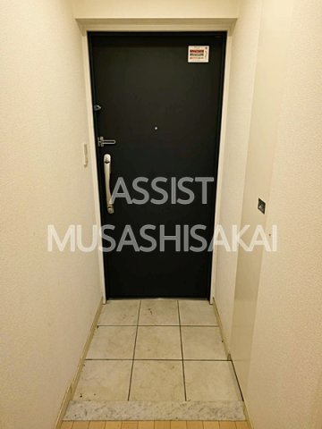 ル・ボワ武蔵境の玄関