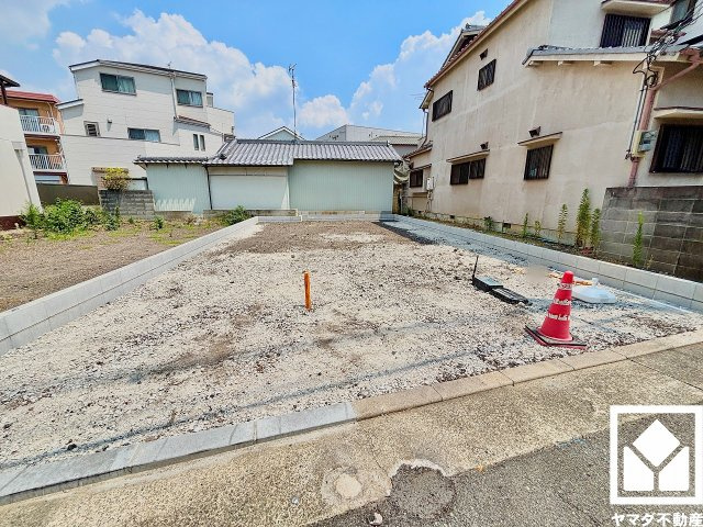 尼崎市西難波２丁目 １期の外観|阪神本線「出屋敷」駅まで徒歩15分、JR東海道本線「立花」駅まで徒歩20分の立地。