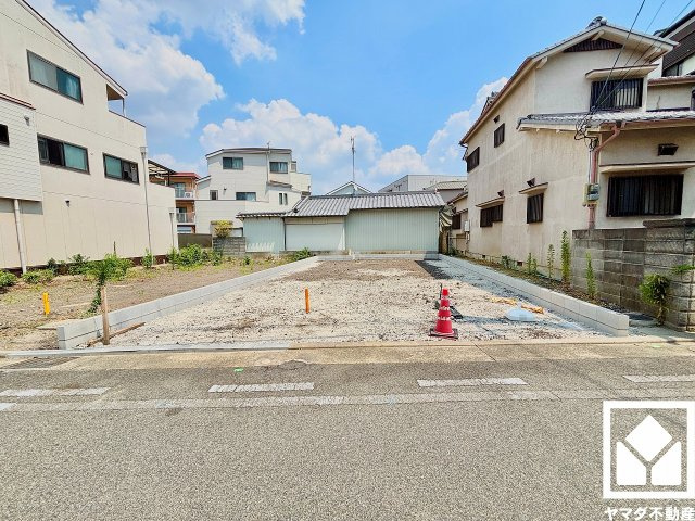 尼崎市西難波２丁目 １期の外観|省エネ基準に適合した断熱・省エネ性能を備えており、毎日の冷暖房効率を高めます。日々の暮らしの快適性にも配慮された住まいです。