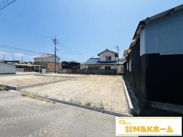 常滑市明和町5丁目　全3棟　1号棟の外観|R8.8.5撮影　全居室フローリング♪