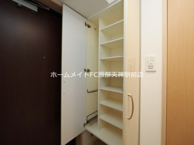 クレストコート難波サウスの収納