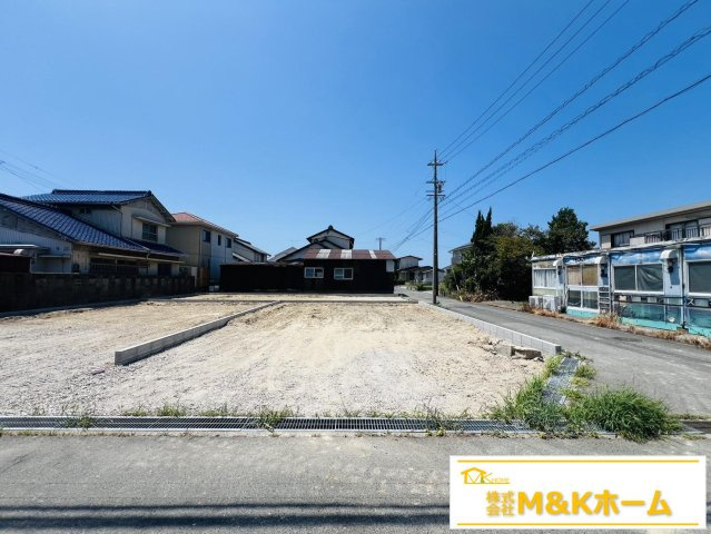 常滑市明和町5丁目　全3棟　2号棟の外観|R8.8.5撮影　並列駐車2台可能☆
