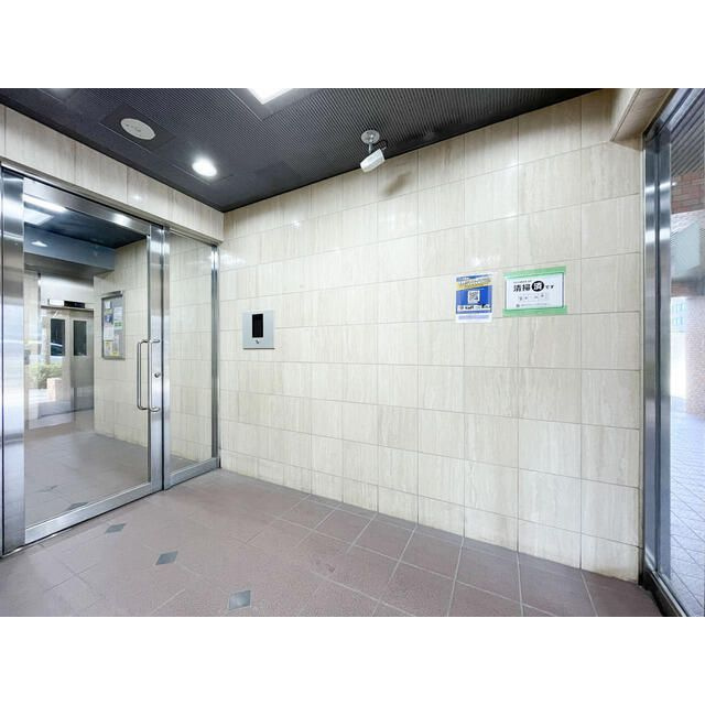 ＮＢＭのエントランス