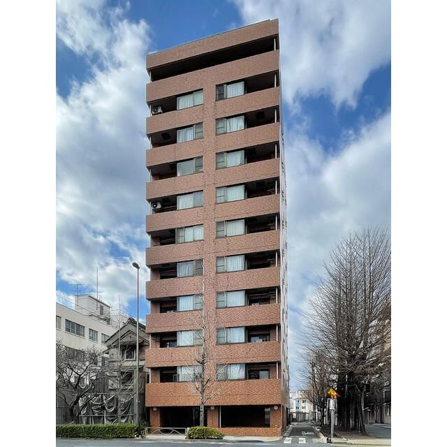 ＮＢＭの外観