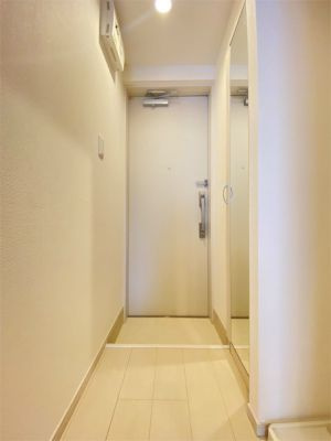 【玄関】 | リブリサルビア中央林間(リブリサルビアチュウオウリンカン)